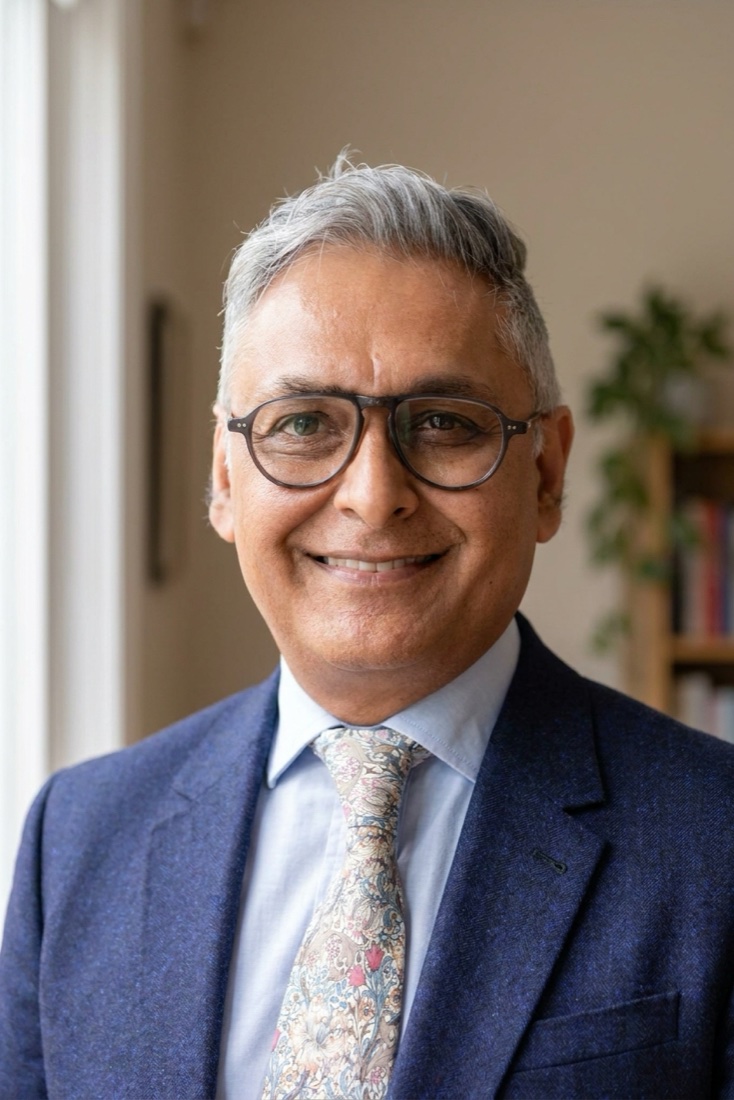Dr Hitesh Batavia